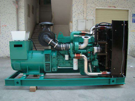 肥西1100kw康明斯柴油发电机组图片 肥西1100kw康明斯柴油发电机组图片